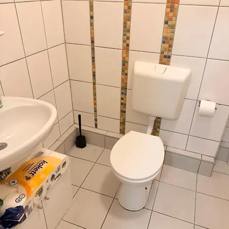 Cozy Comfort 2 Bedroom With Balcony *